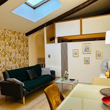 Le Saint-Lazare Appartement Au Calme Intra Muros Avignon Exterior foto